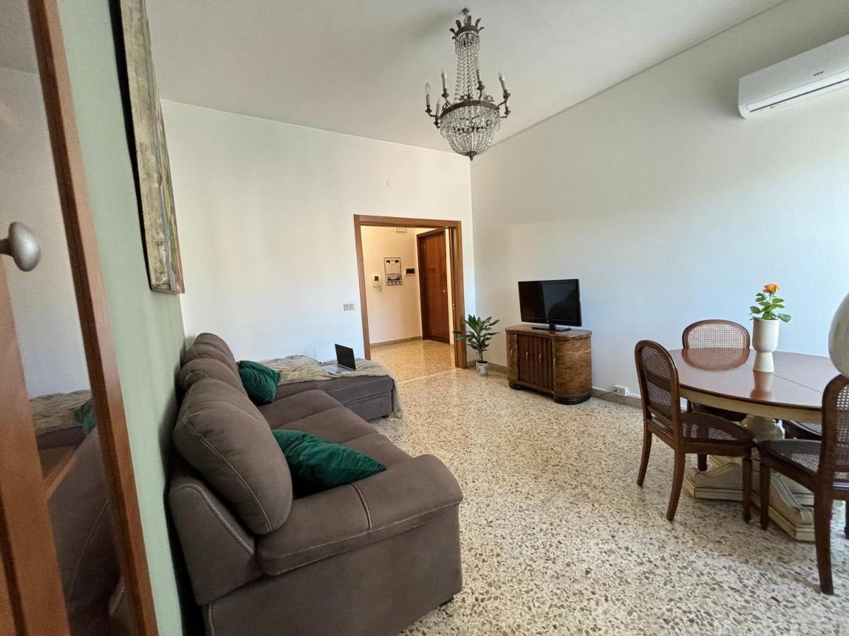 Ekry Apartment Palermo Bagian luar foto